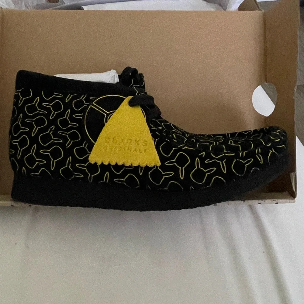 Clarks Pokemon Black and Yellow Moccasins with Textured Upper